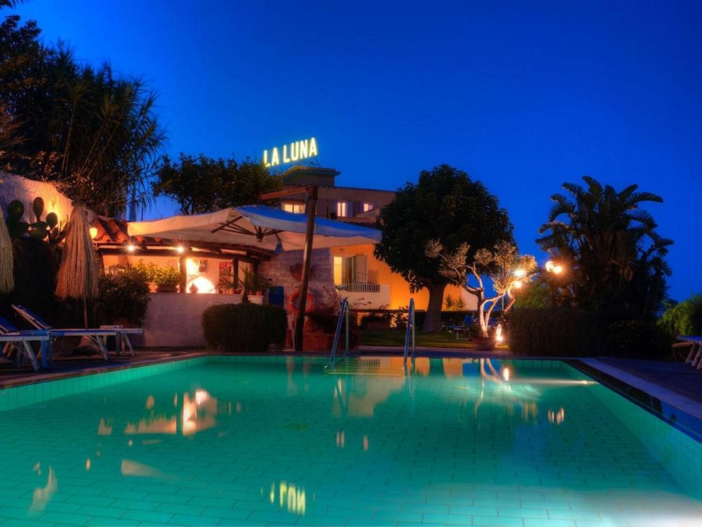 איסקיה Hotel La Luna מראה חיצוני תמונה